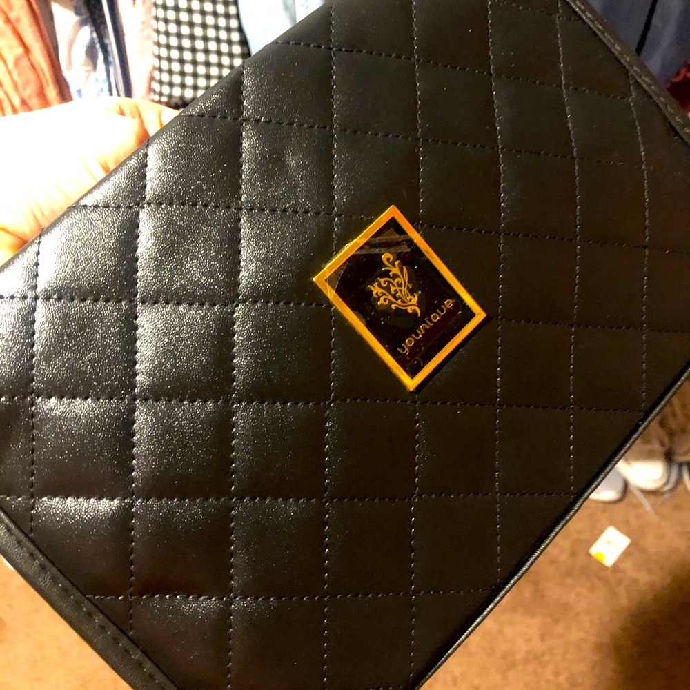 Cross body bag